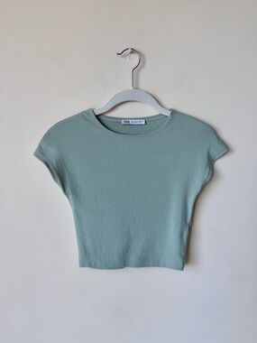 Zara Pale Mint Short Sleeve Cropped Knit Top